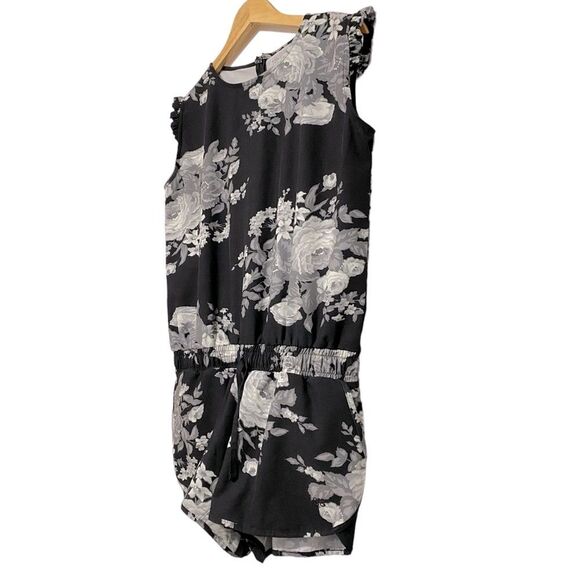 Albion Size Large Fit Shorts Romper in Black & Slate Floral - Picture 2 of 13